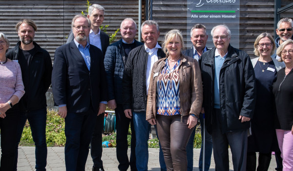 230518 111 Gruppe v3