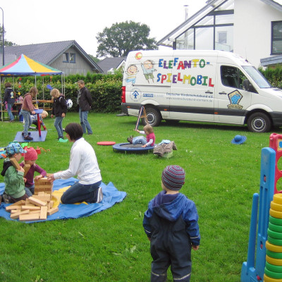 ELEFANTO SPIELMOBIL I