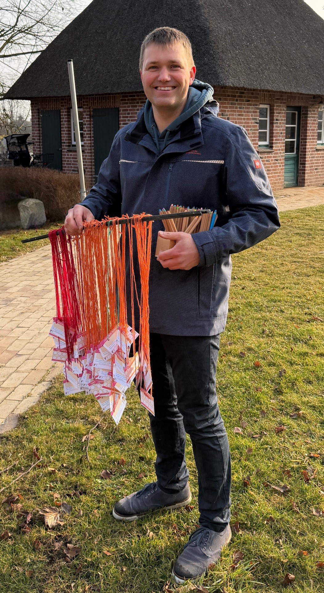 Foto 7 Lars mir den Ausweisen