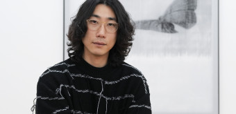 Jaewon Kim in seiner Ausstellung Foto Alum Lee