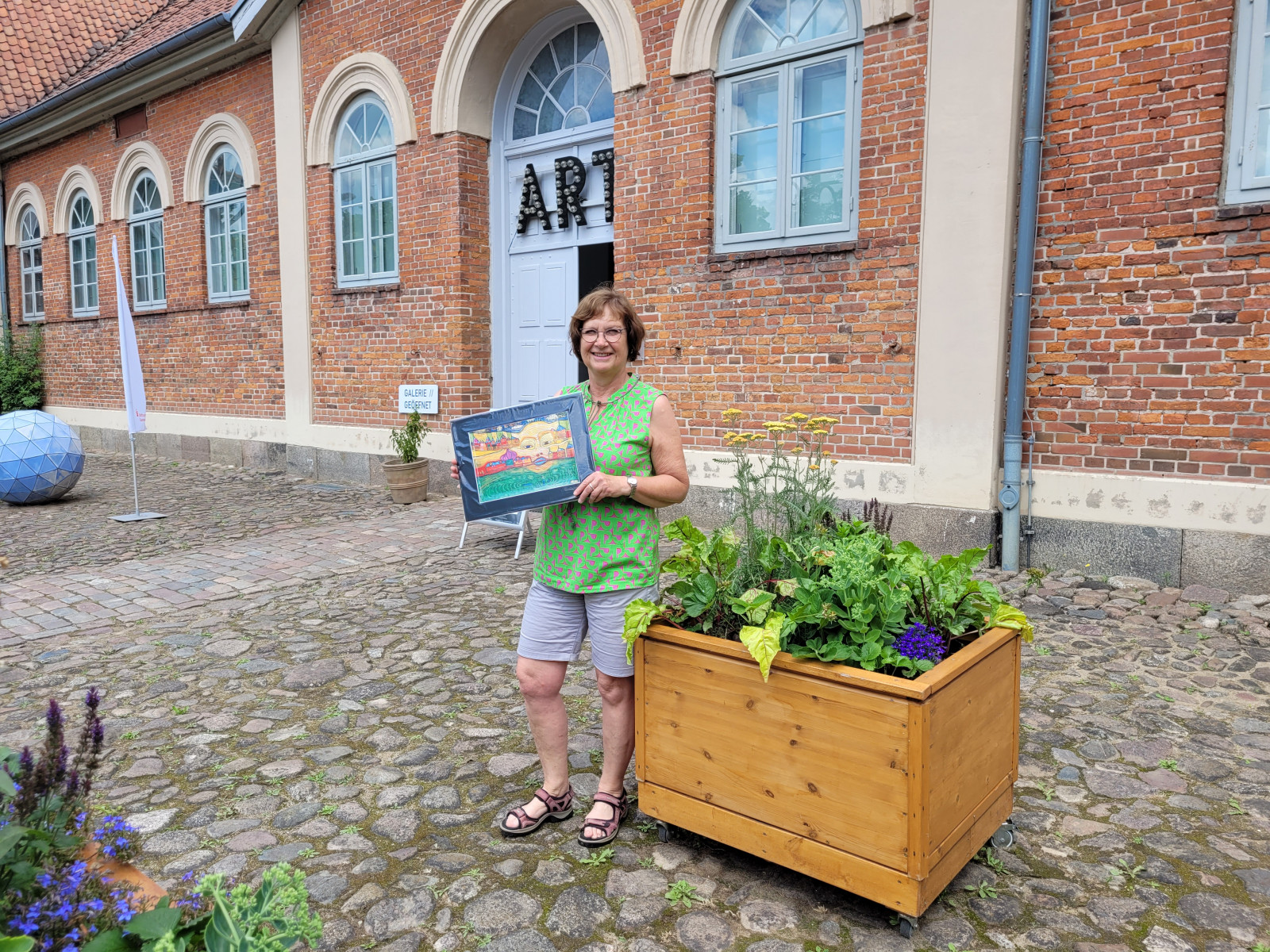 Jutta Moeller Geschenk als 100er Gast v2