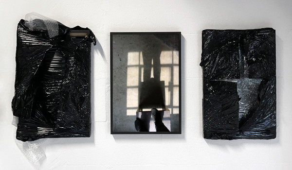 Rahel Bruns Triptychon 2025 C Print diverse Folien Holzrahmen Foto Rahel Bruns